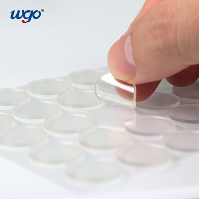 Ручка на бумажной карте снова и снова без пусковой площадки всасывания точек выпарки съемной липкой